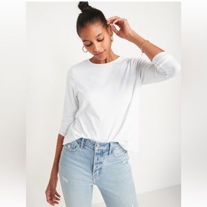 NWT Old Navy Luxe Crew Neck Long Sleeve Basic Tee Size Medium Petite